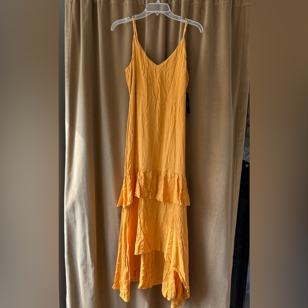 Lulus Yellow/orange (Marigold) Asymmetrical Tiered Sundress NWT Sz Medium